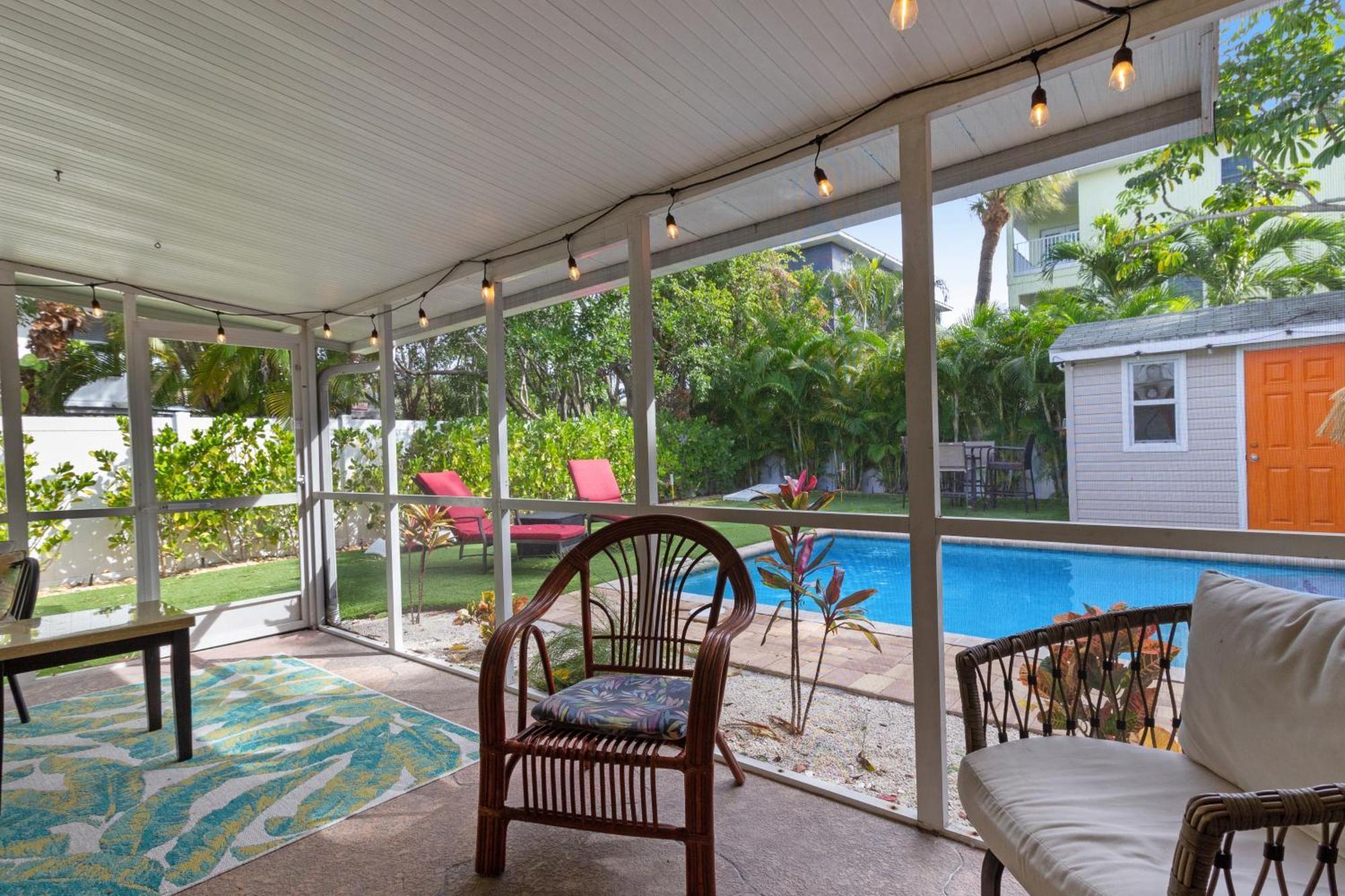 Getaway On Gladiolus Villa Anna Maria Exterior photo