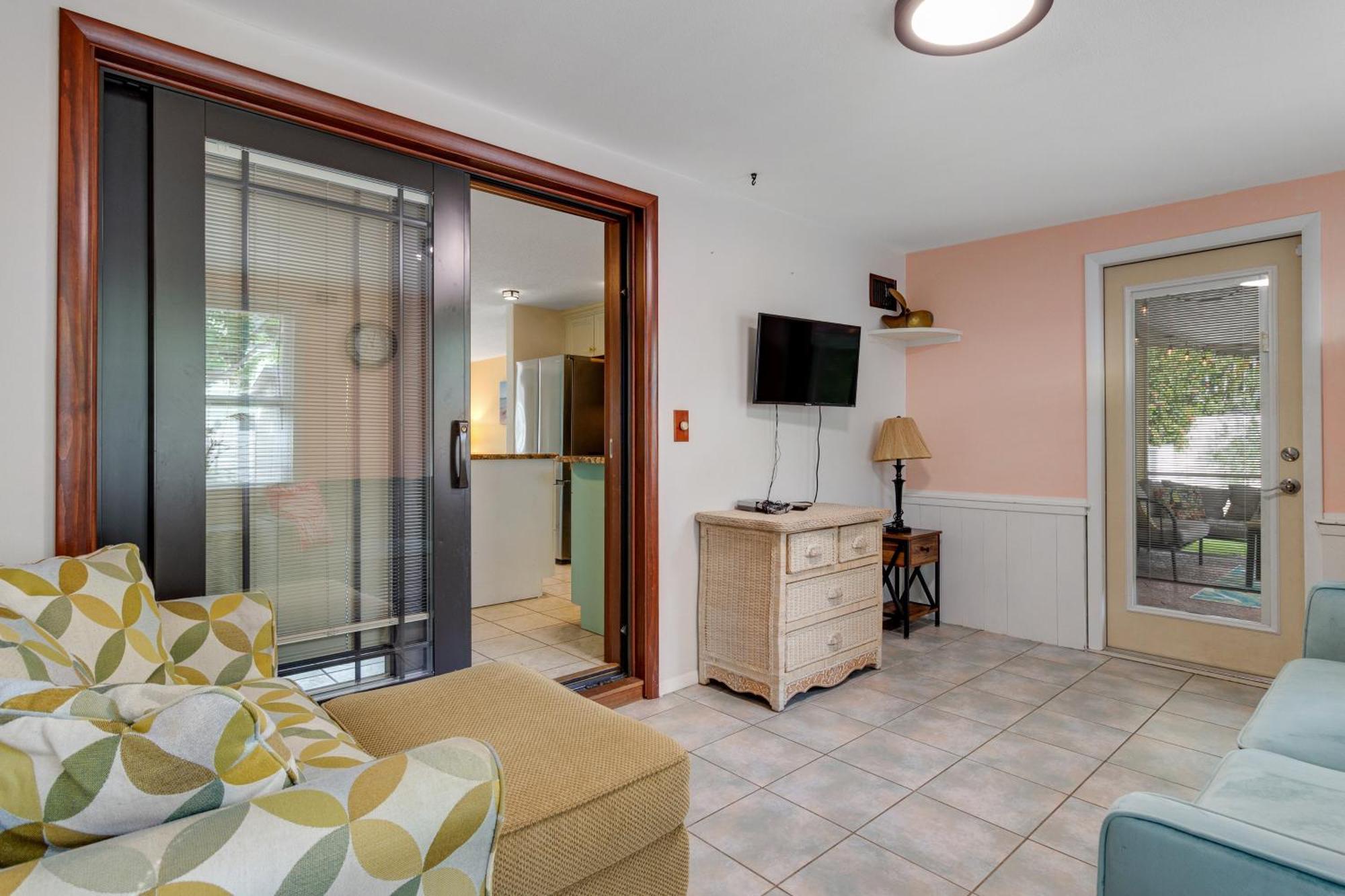 Getaway On Gladiolus Villa Anna Maria Exterior photo