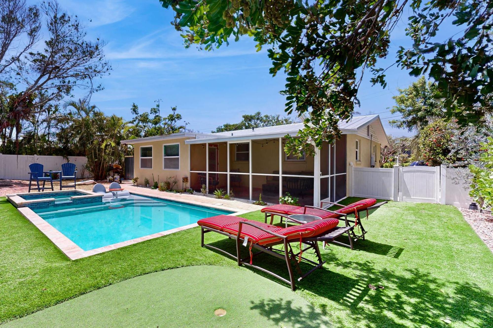 Getaway On Gladiolus Villa Anna Maria Exterior photo